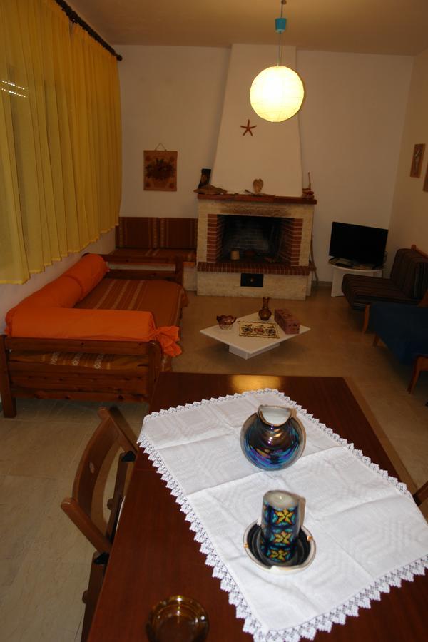 Villa Antheia'S House à Nea Skioni Extérieur photo